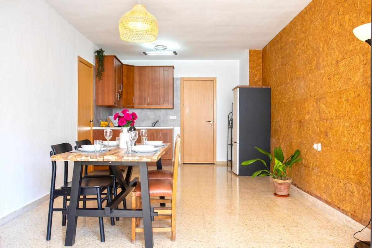 -Malagasunapts- West Beach Malaga Seafood & Relax Exterior foto